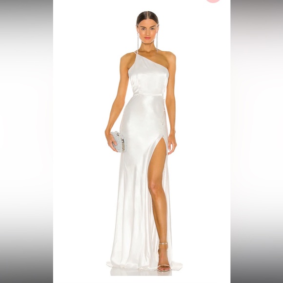 SAU LEE Dresses & Skirts - NWOT SAU LEE Hailey Gown in Ivory SMALL / 4